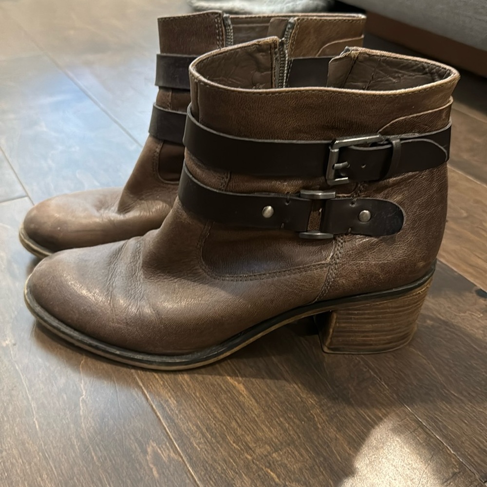 Leather booties